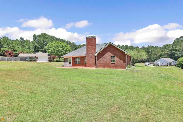 $2,295 | 100 Riverside Walk, Sharpsburg, GA 30277