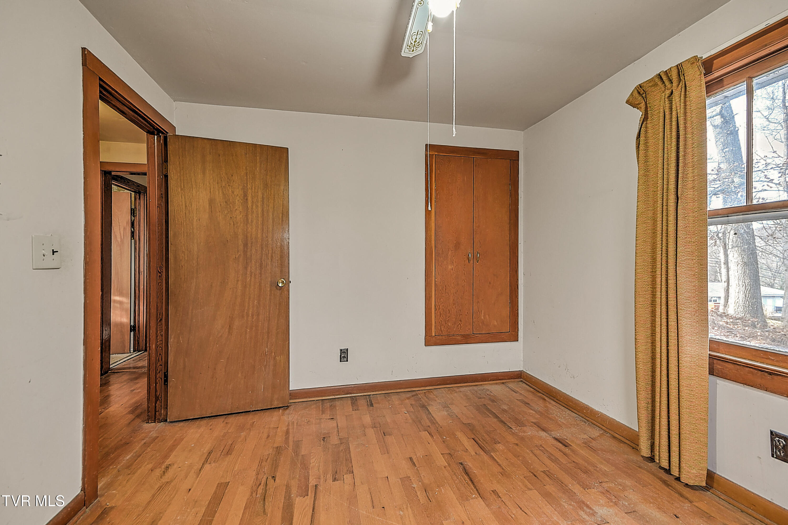 1141 Ridgecrest Avenue Kingsport, TN 37665 - Photo 32 of 62 1134 Ridgecrest BJ-32