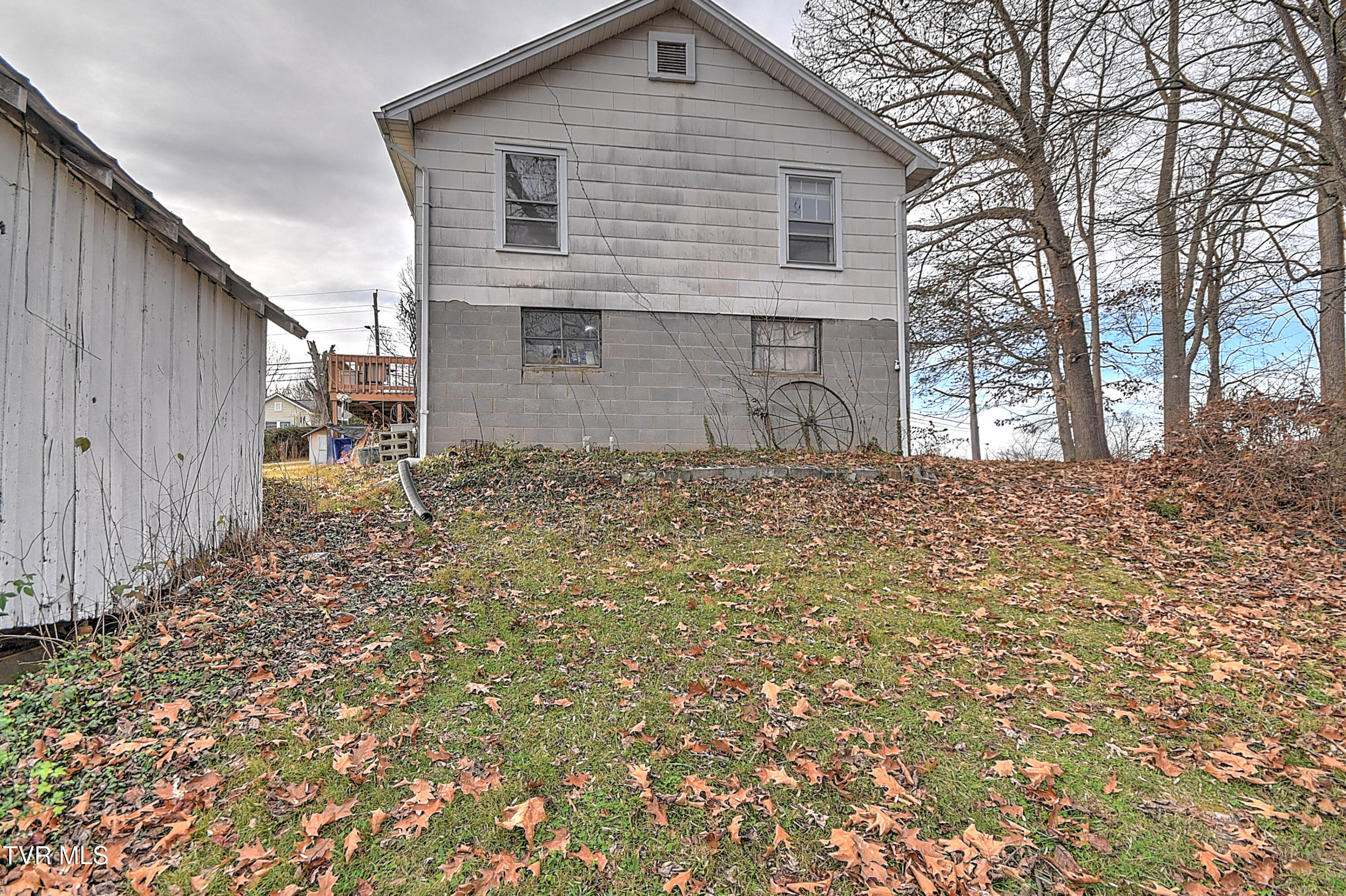 1141 Ridgecrest Avenue Kingsport, TN 37665 - Photo 38 of 62 1134 Ridgecrest BJ-38