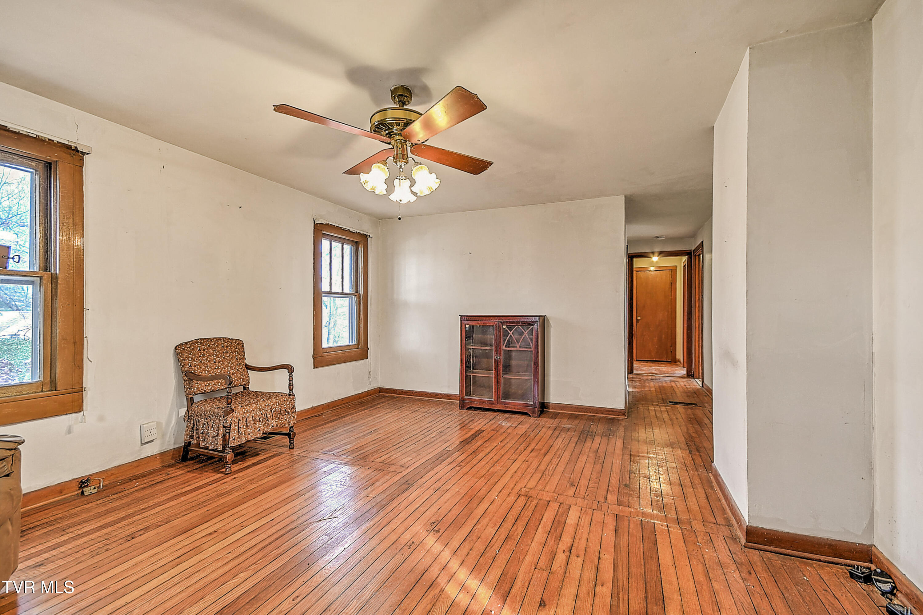 1141 Ridgecrest Avenue Kingsport, TN 37665 - Photo 6 of 62 1134 Ridgecrest BJ-6