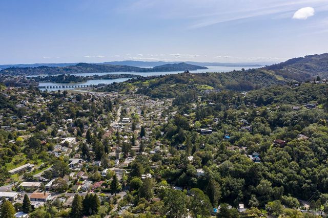 $1,599,000 | 711 Alta Vista Road, Mill Valley, CA 94941