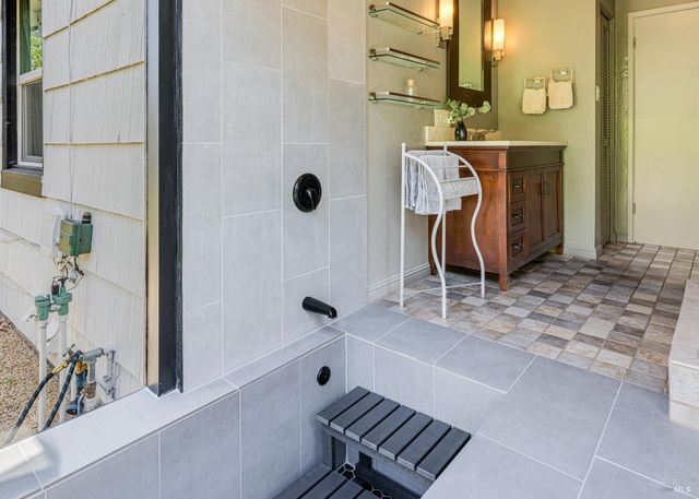 $1,599,000 | 711 Alta Vista Road, Mill Valley, CA 94941