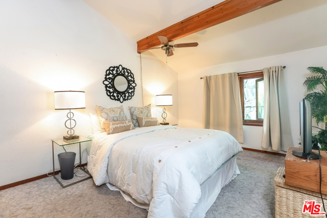 7727 West 82nd Street Playa del Rey, CA 90293 - Photo 20 of 29 Gallery Image 20