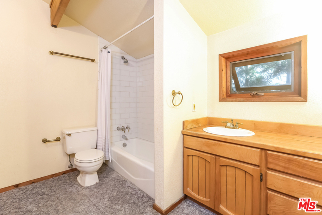7727 West 82nd Street Playa del Rey, CA 90293 - Photo 26 of 29 Gallery Image 26