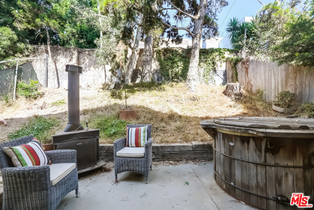 7727 West 82nd Street Playa del Rey, CA 90293 - Photo 27 of 29 Gallery Image 27