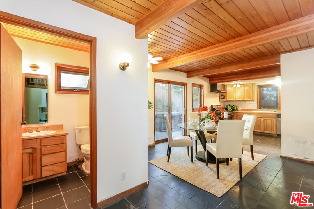 7727 West 82nd Street Playa del Rey, CA 90293 - Photo 6 of 29 Gallery Image 6