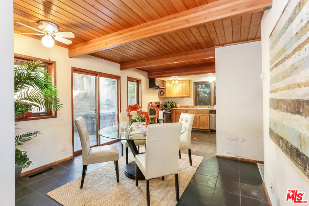 7727 West 82nd Street Playa del Rey, CA 90293 - Photo 7 of 29 Gallery Image 7