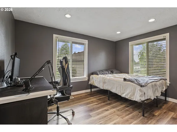 $469,900 | 21532 Southeast Alder Street, Gresham, OR 97030