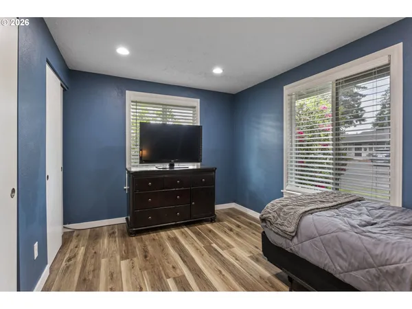 $469,900 | 21532 Southeast Alder Street, Gresham, OR 97030