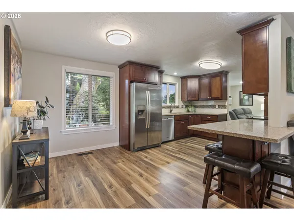 $469,900 | 21532 Southeast Alder Street, Gresham, OR 97030