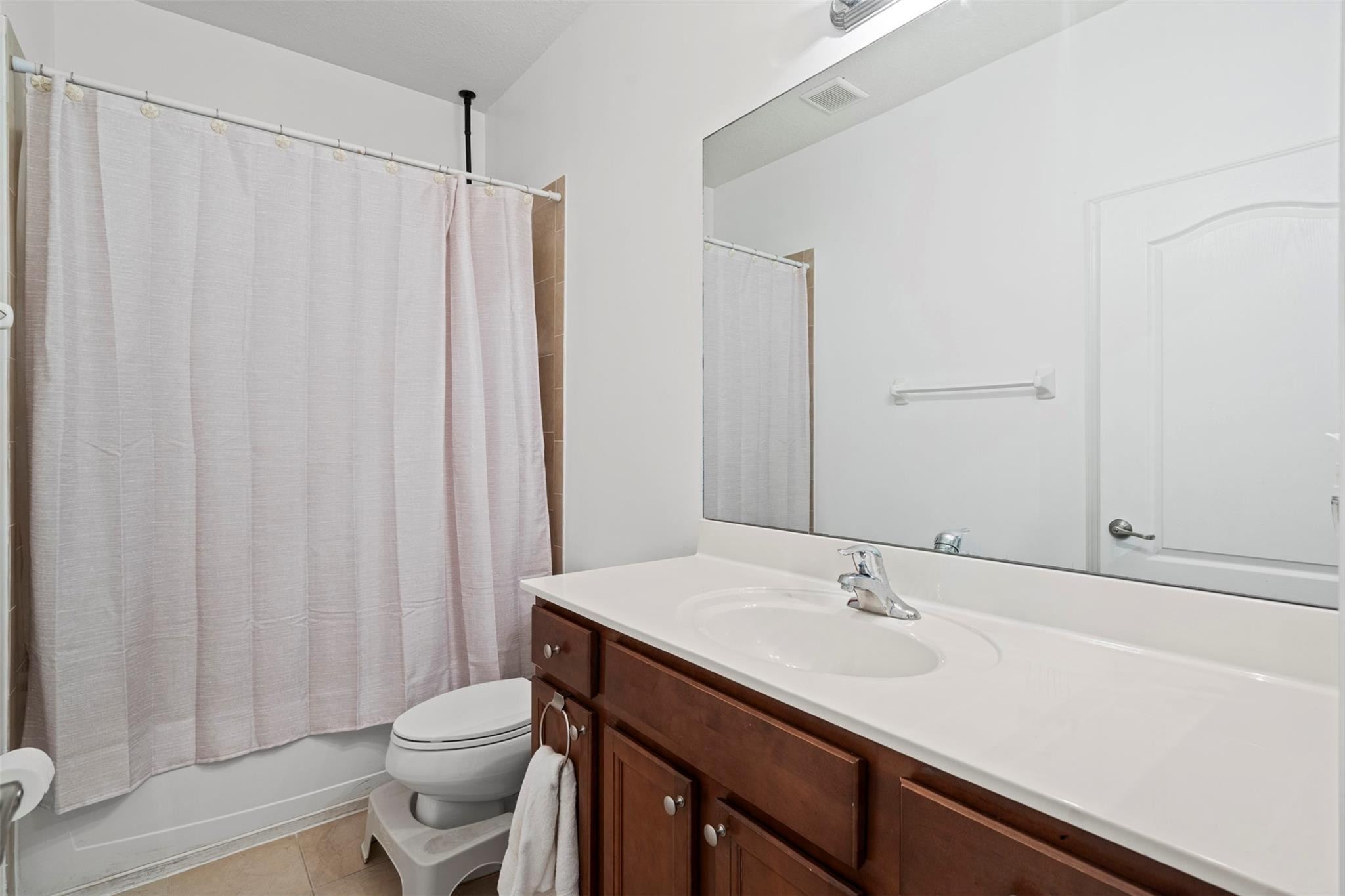 9467 Southwest Merlin Court Stuart, FL 34997 - Photo 13 of 26 Photo 13