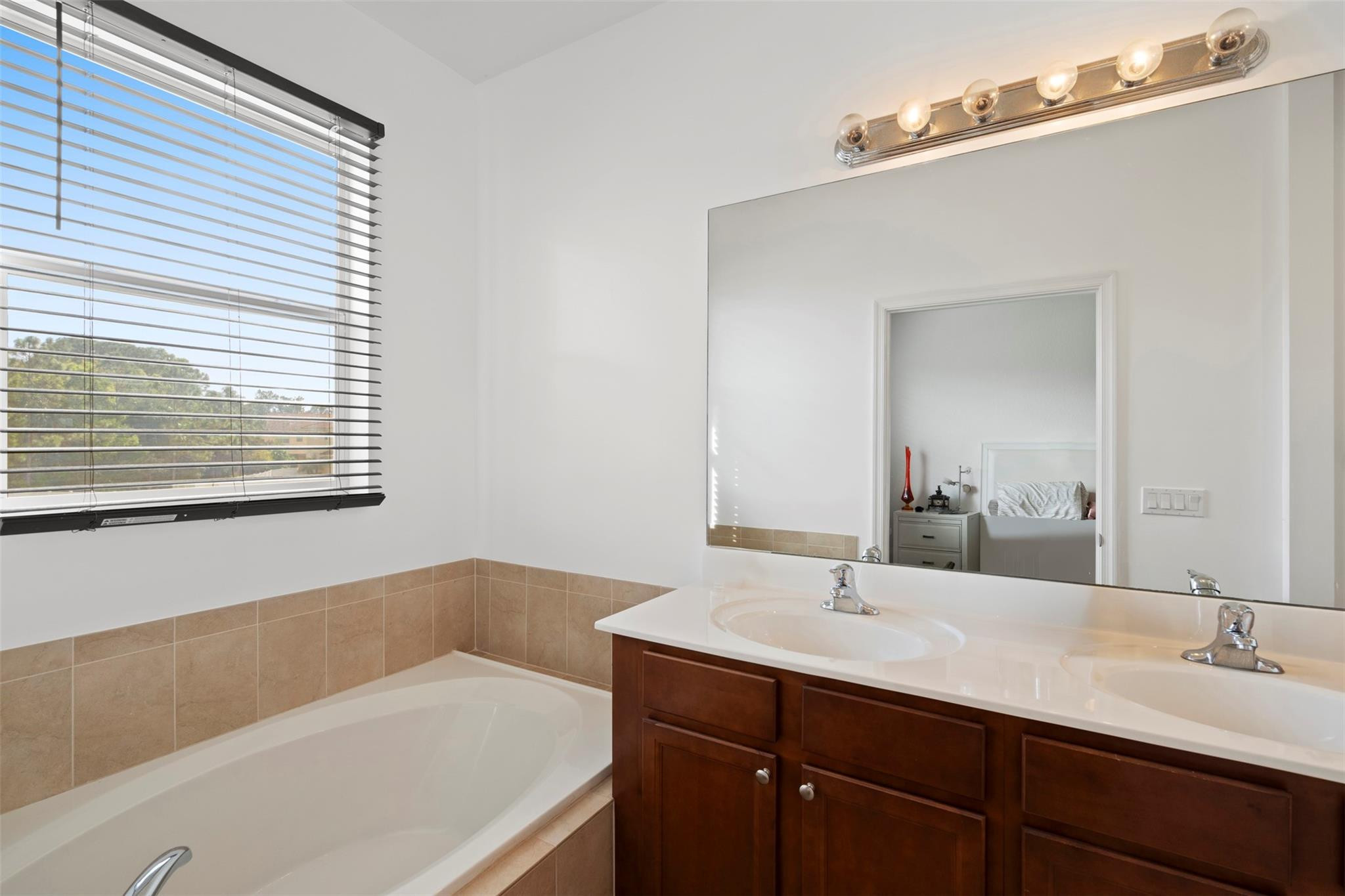 9467 Southwest Merlin Court Stuart, FL 34997 - Photo 18 of 26 Photo 18