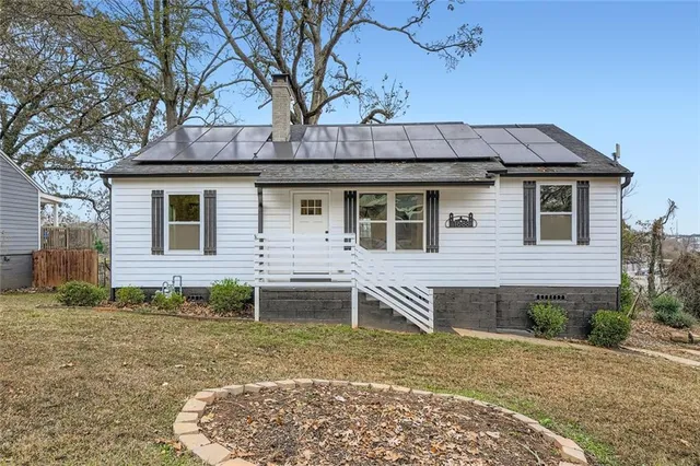 $365,000 | 1688 Oak Knoll Circle Southeast, Atlanta, GA 30315