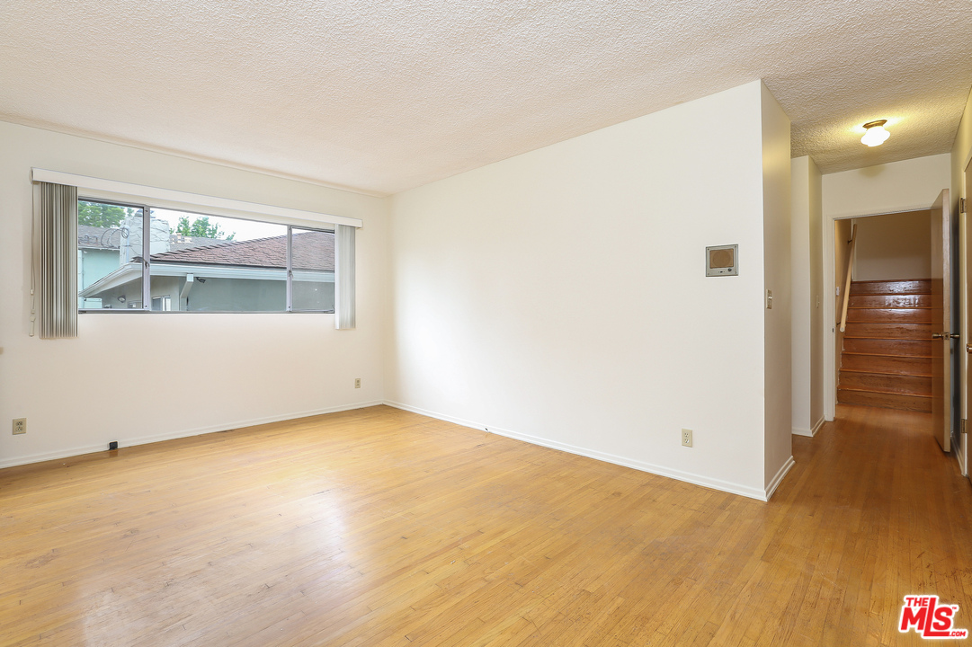 7728 West 85th Street Playa del Rey, CA 90293 - Photo 13 of 25 Gallery Image 13