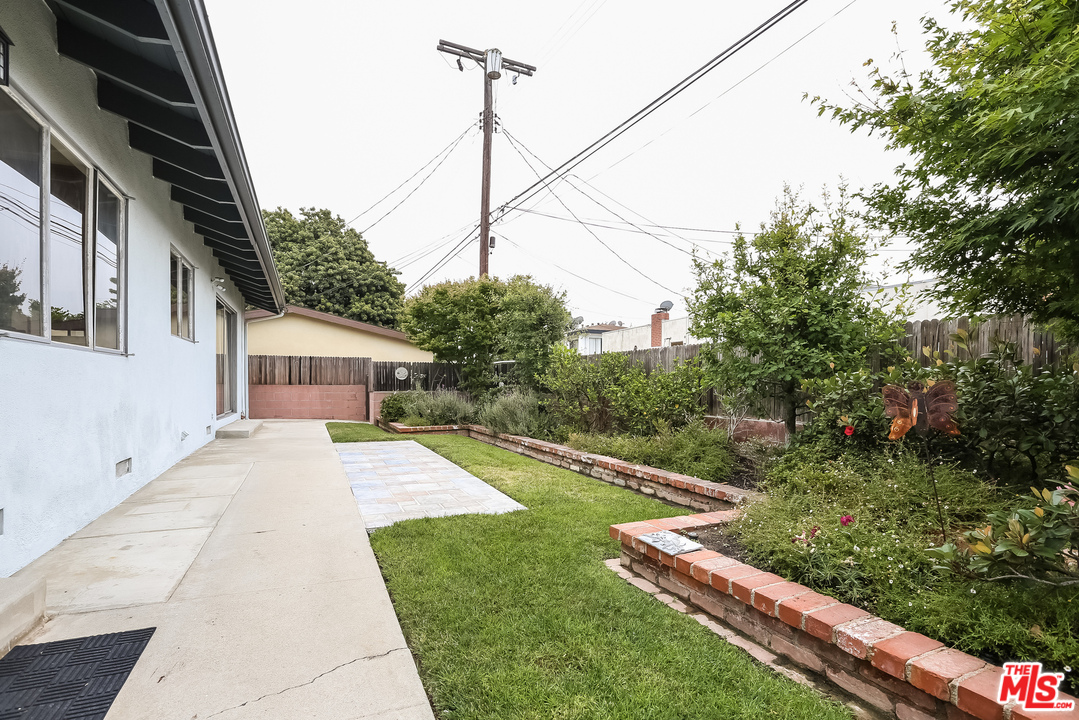 7728 West 85th Street Playa del Rey, CA 90293 - Photo 23 of 25 Gallery Image 23
