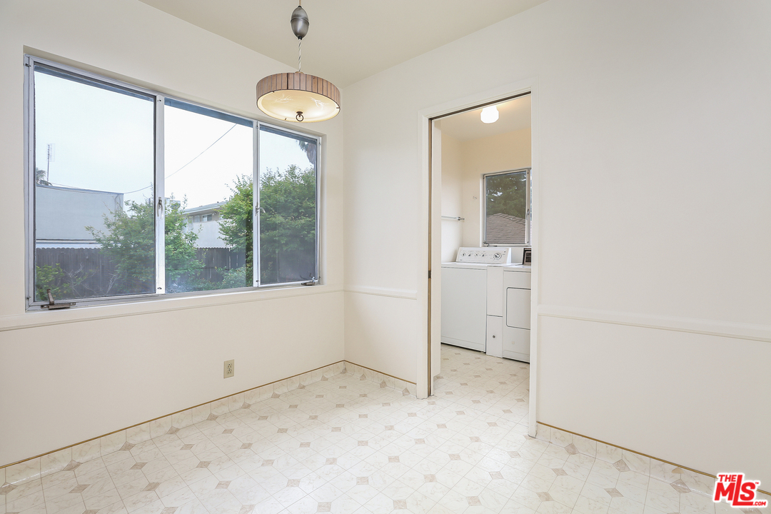7728 West 85th Street Playa del Rey, CA 90293 - Photo 9 of 25 Gallery Image 9