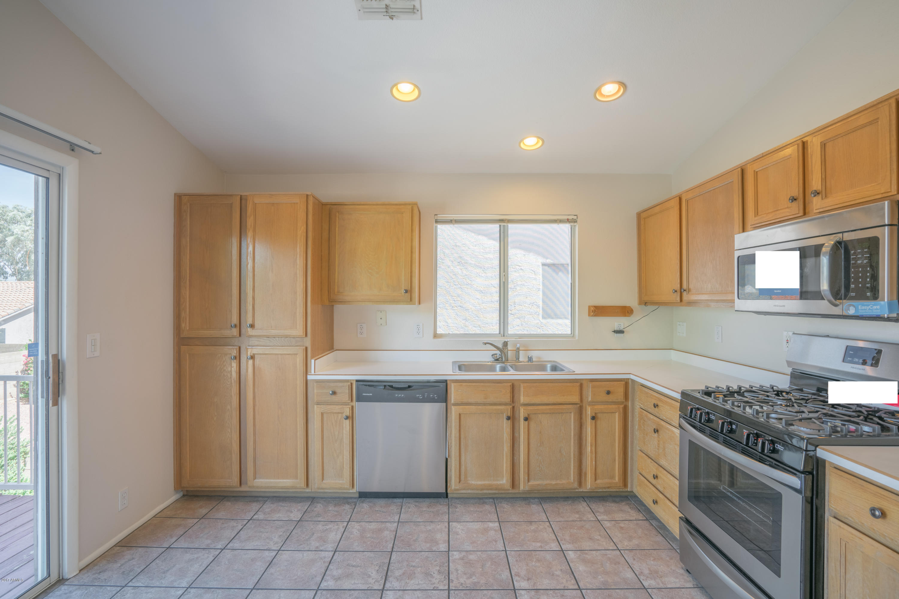 4160 West Charter Oak Road Phoenix, AZ 85029 - Photo 4 of 30 AAC09992-HDR