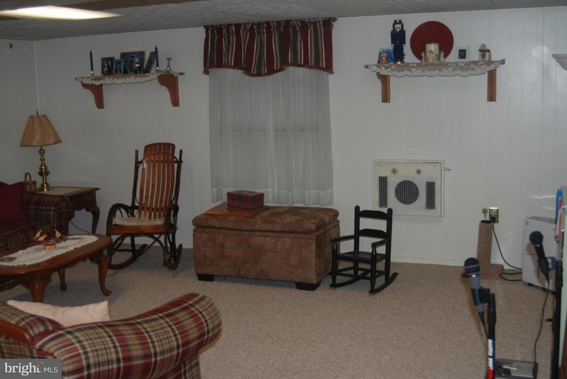 9 Bangor Road Middletown, PA 17057 - Photo 8 of 37 Gallery Image 8