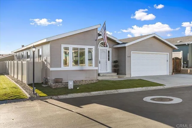 $385,000 | 15935 Spring Oaks Road, Unit 168, El Cajon, CA 92021