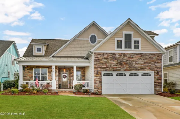 $699,900 | 858 Lake Willow Way, Holly Ridge, NC 28445
