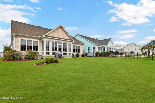 $699,900 | 858 Lake Willow Way, Holly Ridge, NC 28445