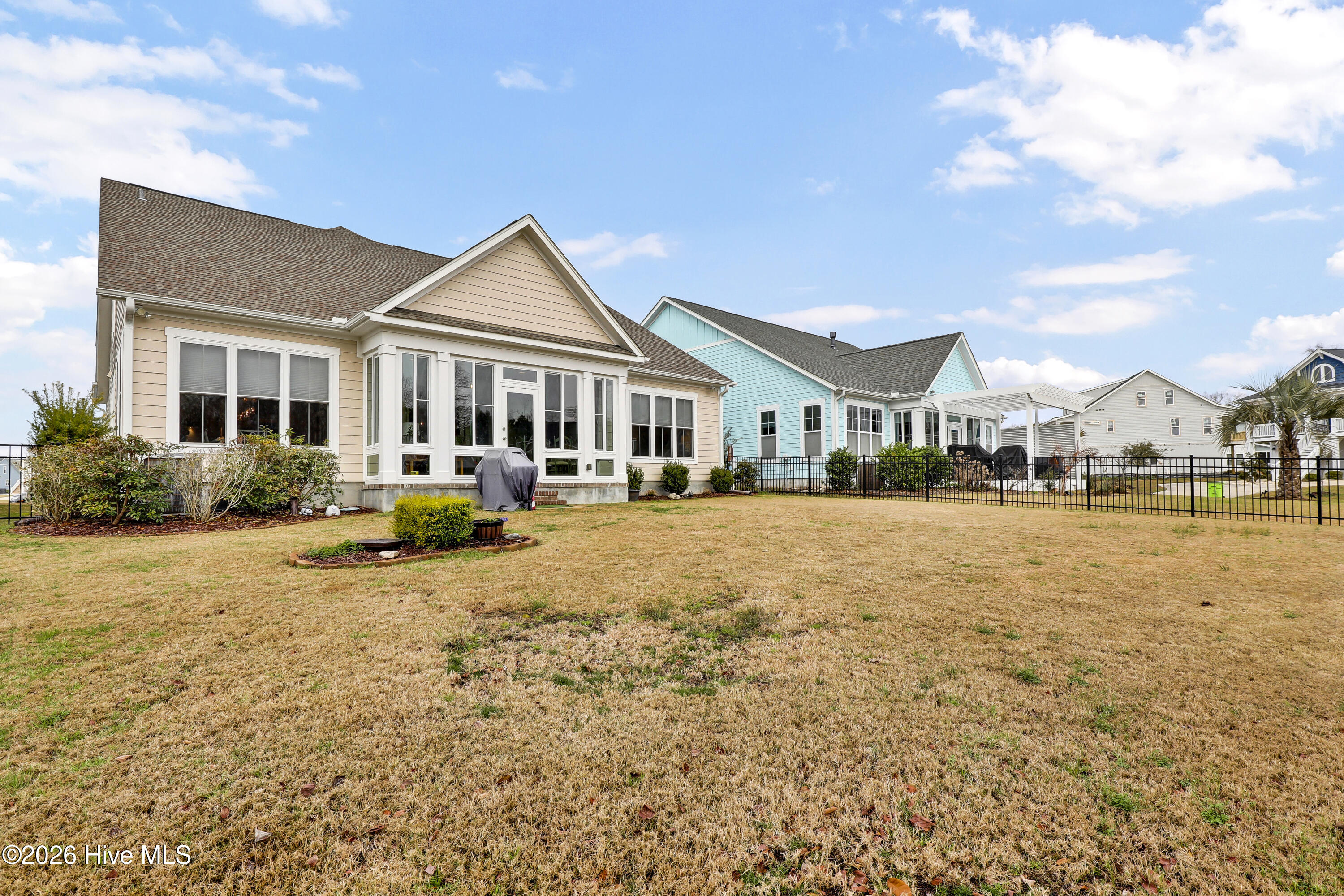 858 Lake Willow Way Holly Ridge, NC 28445 - Photo 3 of 34 6G8A4368