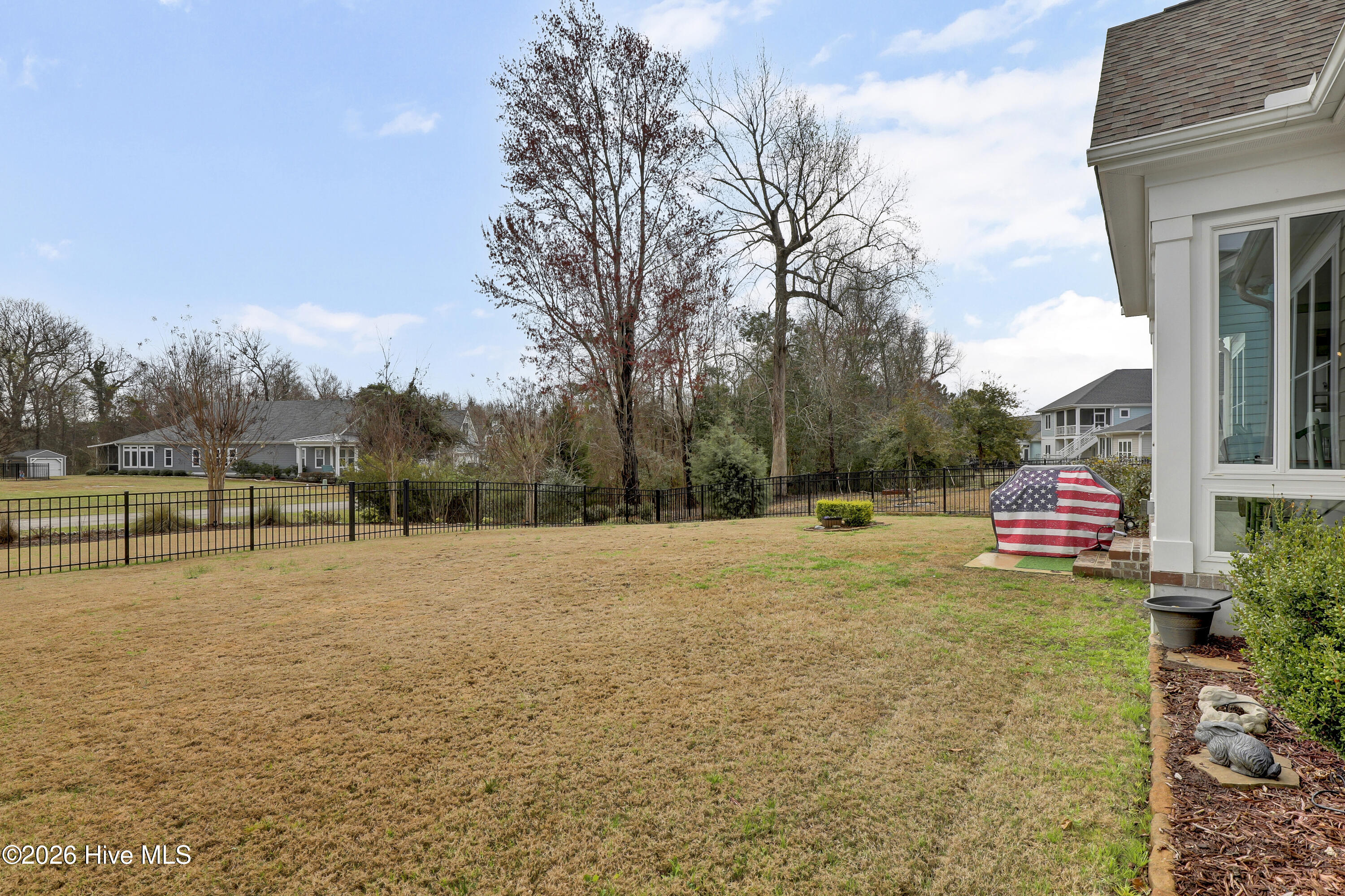 858 Lake Willow Way Holly Ridge, NC 28445 - Photo 4 of 34 6G8A4374
