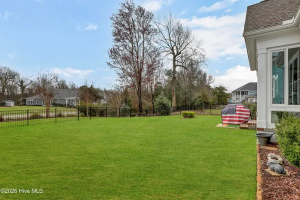 $699,900 | 858 Lake Willow Way, Holly Ridge, NC 28445