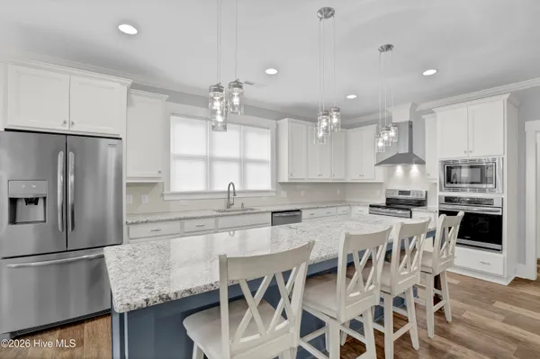 $699,900 | 858 Lake Willow Way, Holly Ridge, NC 28445