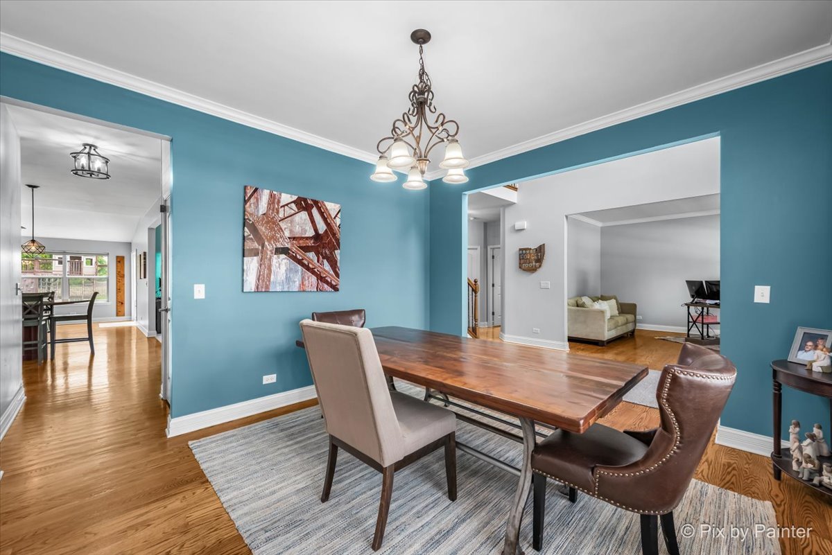 679 Slate Run Elgin, IL 60124 - Photo 15 of 49 Gallery Image 15
