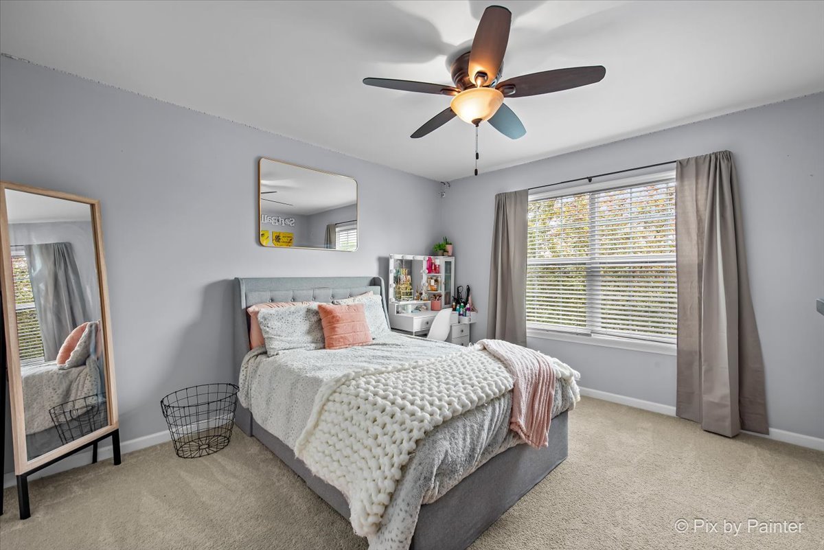679 Slate Run Elgin, IL 60124 - Photo 25 of 49 Gallery Image 25