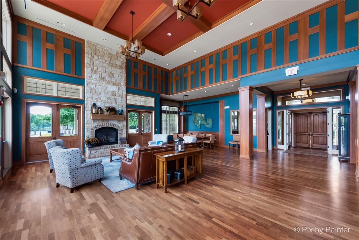 679 Slate Run Elgin, IL 60124 - Photo 42 of 49 Gallery Image 42