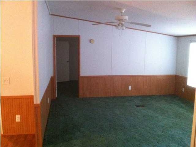 2458 Crescent Wood Road Navarre, FL 32566 - Photo 4 of 6 Gallery Image 4
