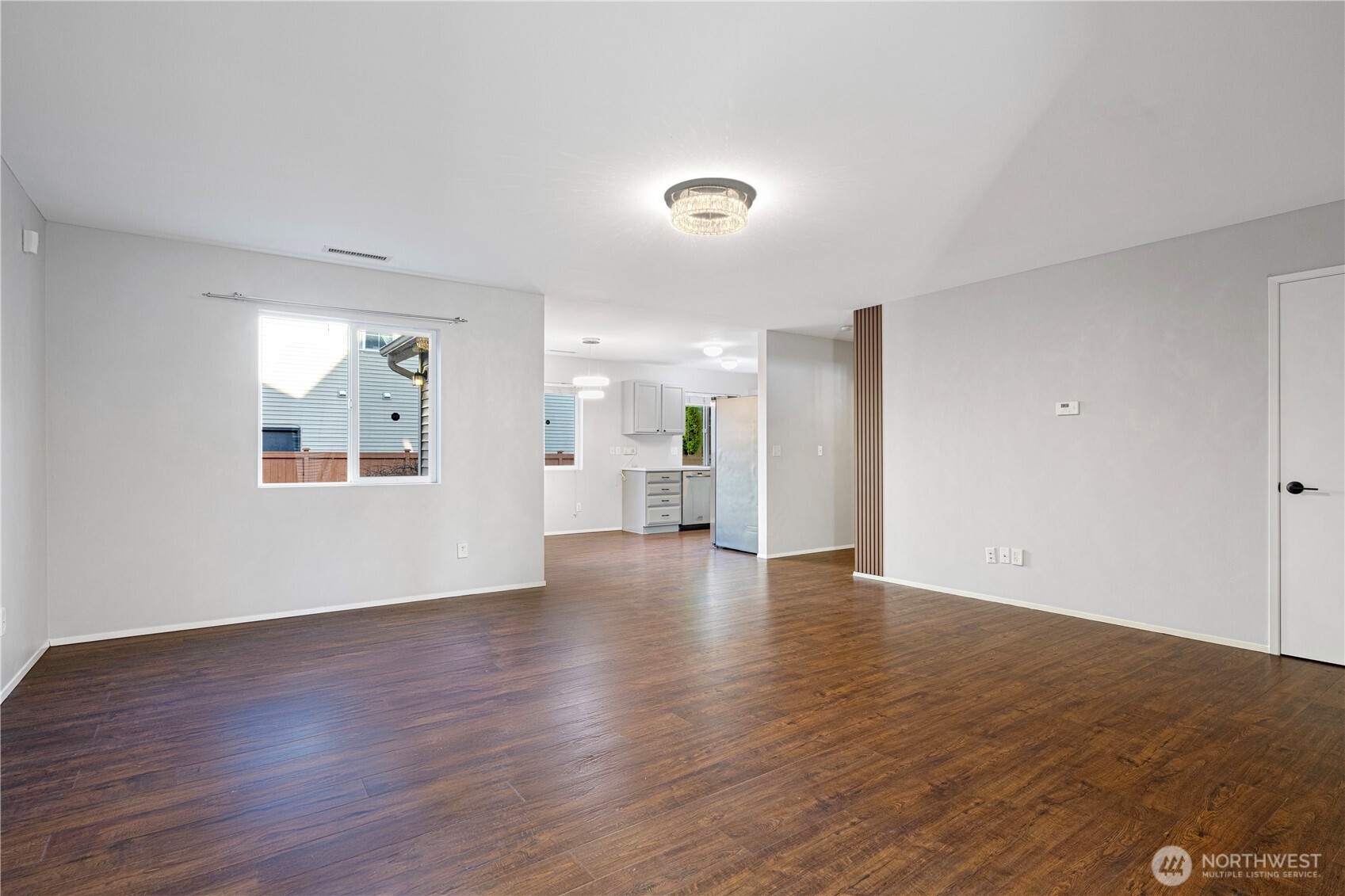 2742 Southeast 4th Street Renton, WA 98056 - Photo 5 of 22