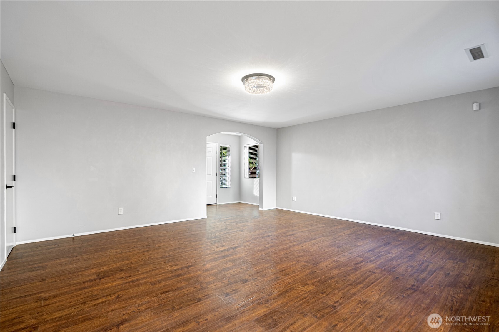 2742 Southeast 4th Street Renton, WA 98056 - Photo 7 of 22