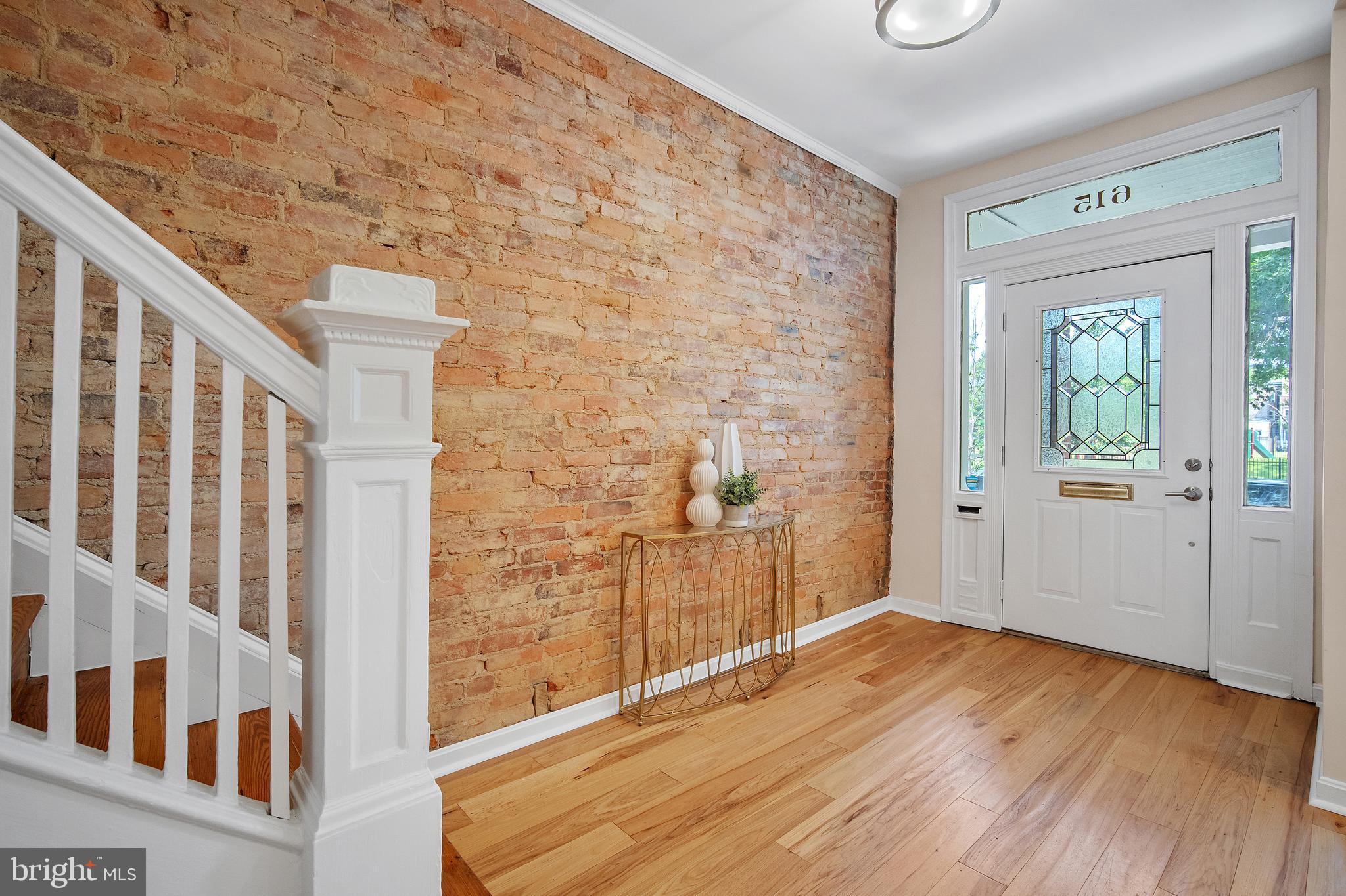 615 K Street Northeast Washington, DC 20002 - Photo 4 of 41 Foyer