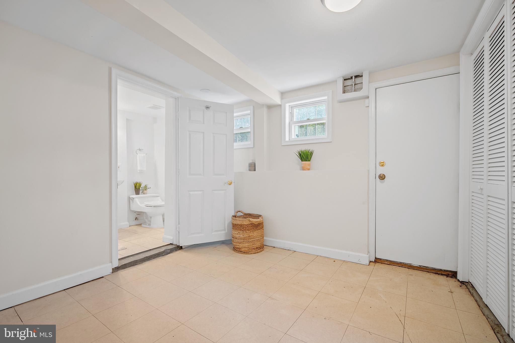 615 K Street Northeast Washington, DC 20002 - Photo 33 of 41 Rear exit