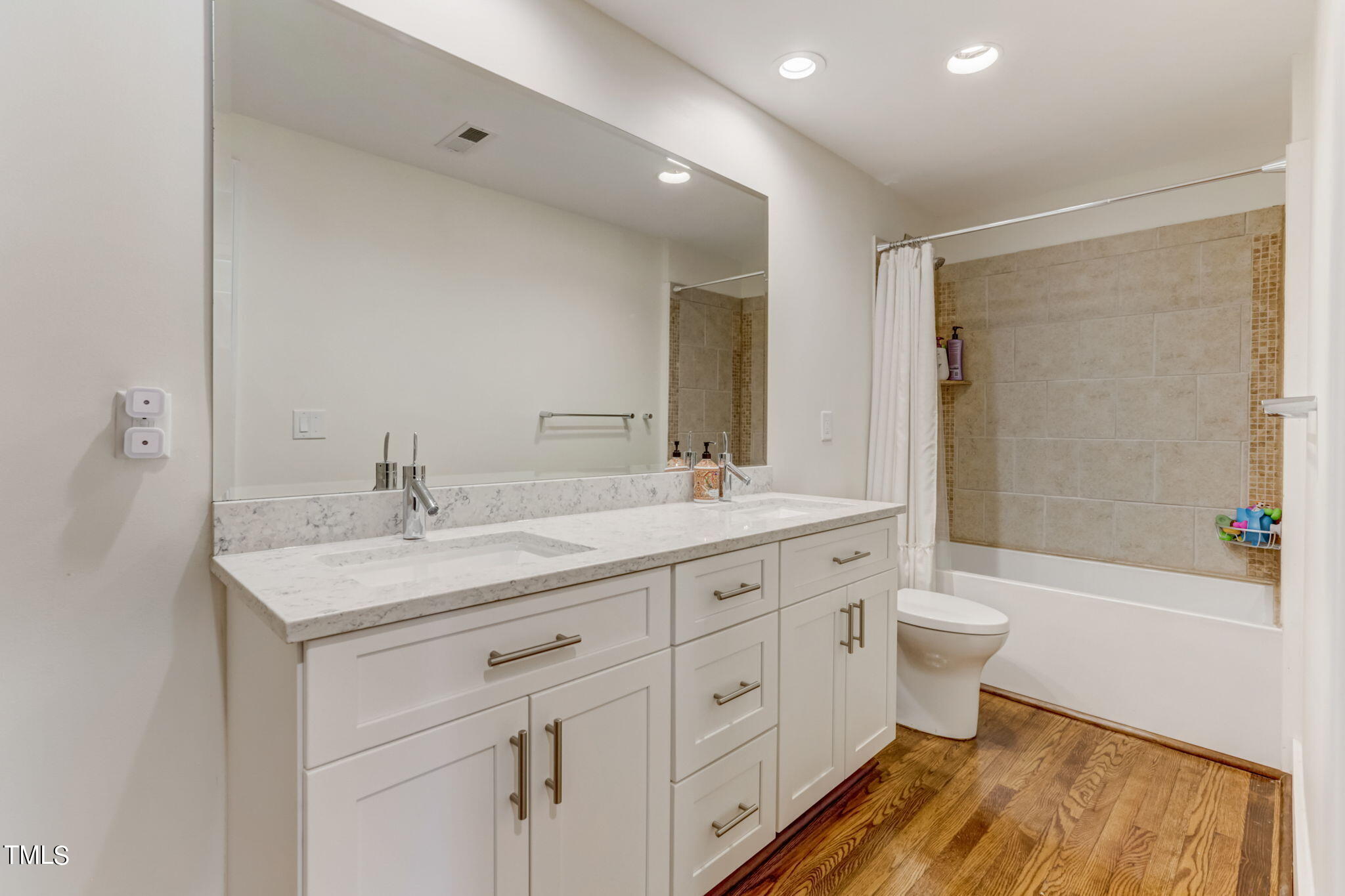 2206 Anderson Drive Raleigh, NC 27608 - Photo 41 of 79 Guest Bath