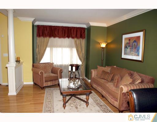 60 Champlain Road Monmouth Junction, NJ 08852 - Photo 2 of 10 Gallery Image 2