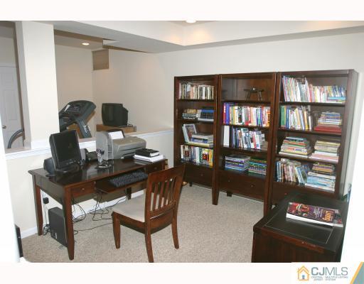 60 Champlain Road Monmouth Junction, NJ 08852 - Photo 8 of 10 Gallery Image 8