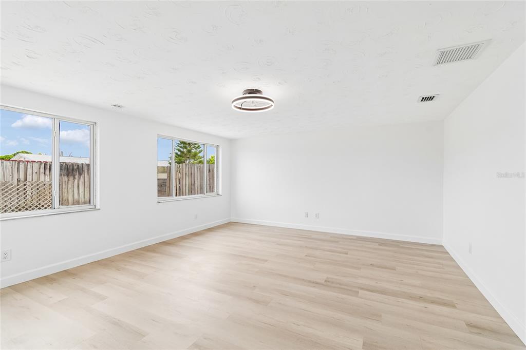 3410 Darlington Road Holiday, FL 34691 - Photo 16 of 21