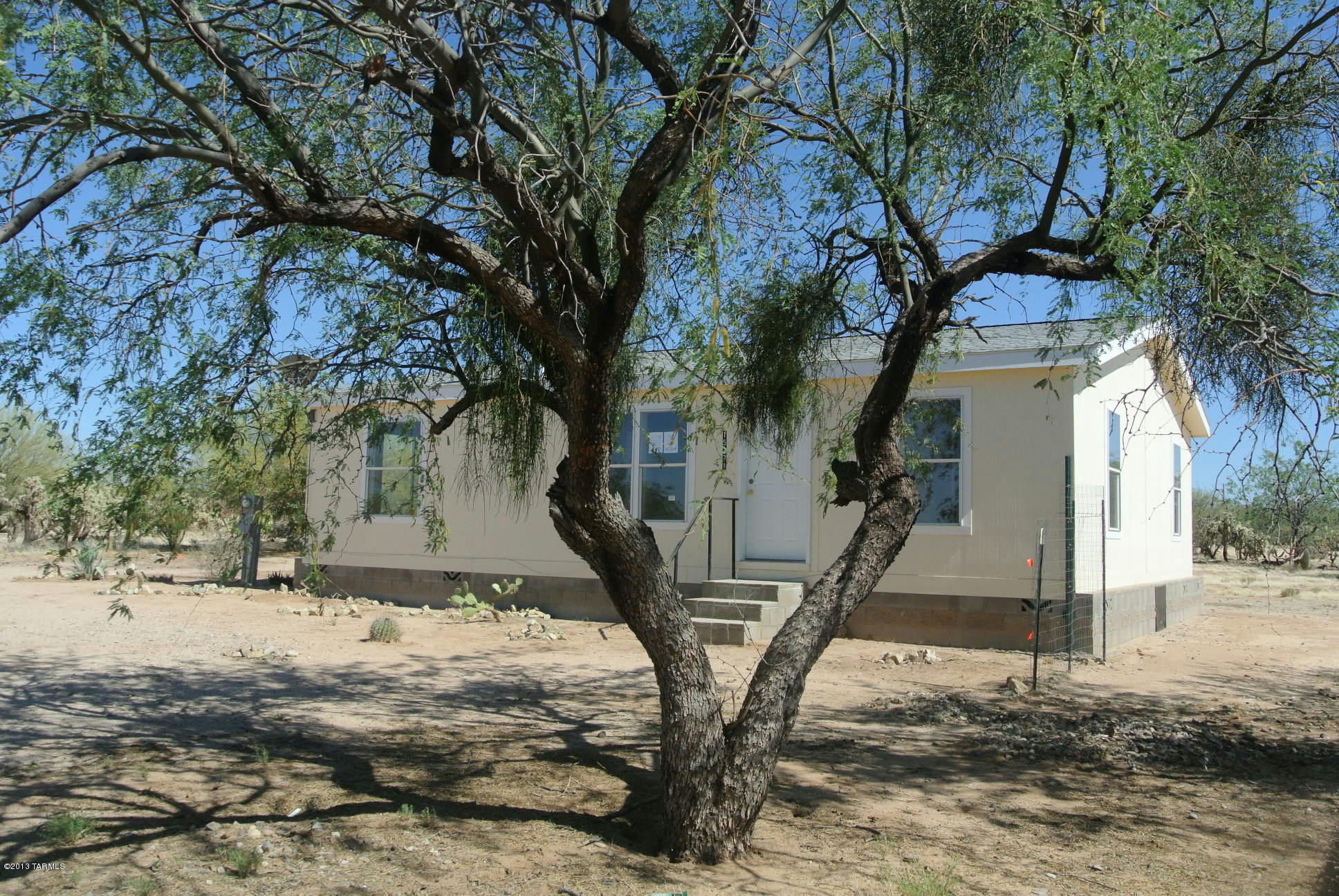 15371 West Many Horses Road Tucson, AZ 85736 - Photo 2 of 41