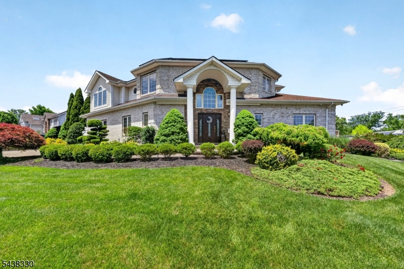 276 Northview Terrace Springfield, NJ 07081 - Photo 1 of 42