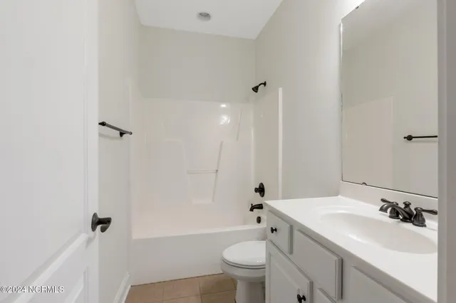 $2,950 | 108 Hammerstone Circle, Whispering Pines, NC 28327