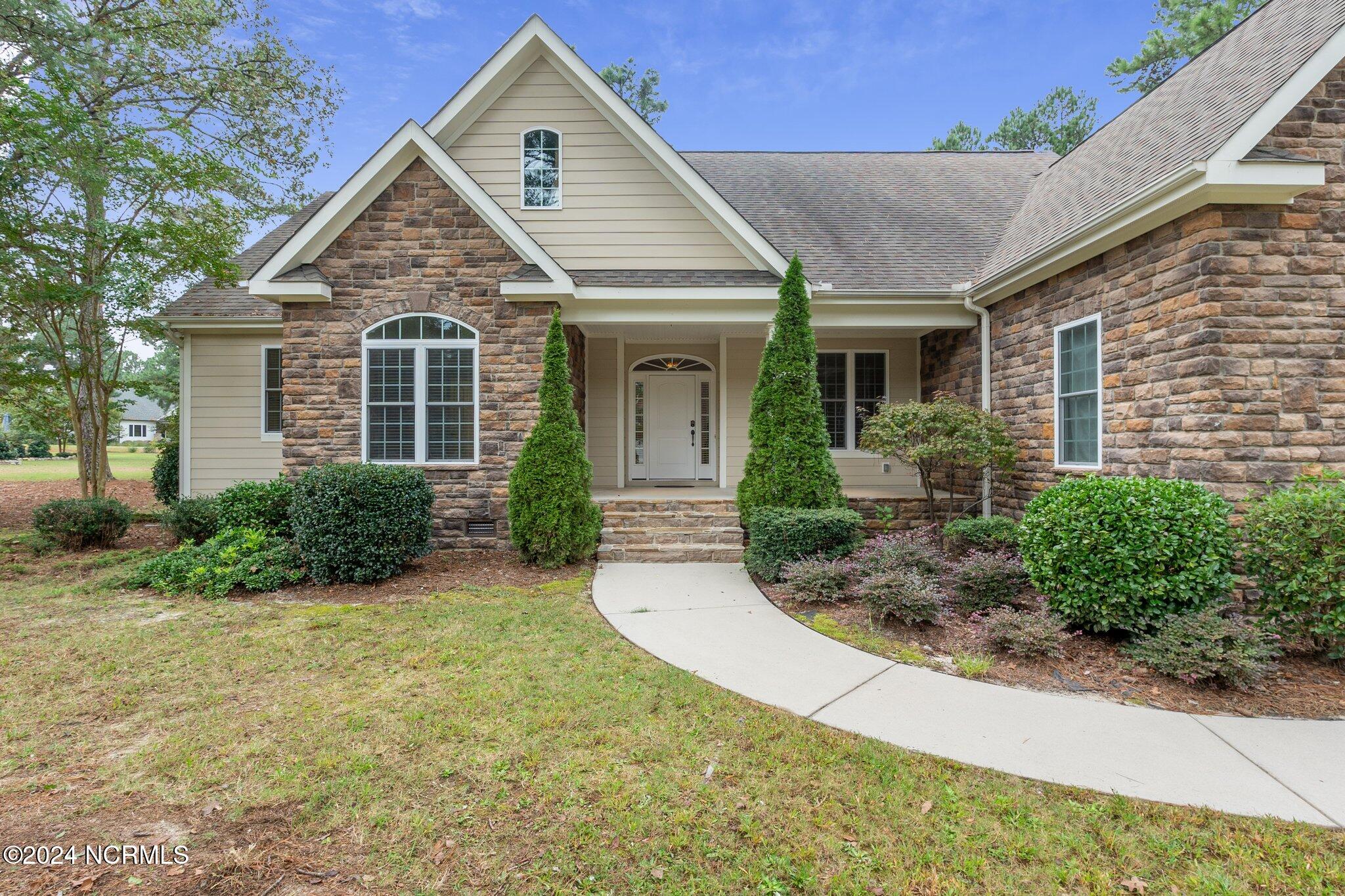 108 Hammerstone Circle Whispering Pines, NC 28327 - Photo 6 of 44 3