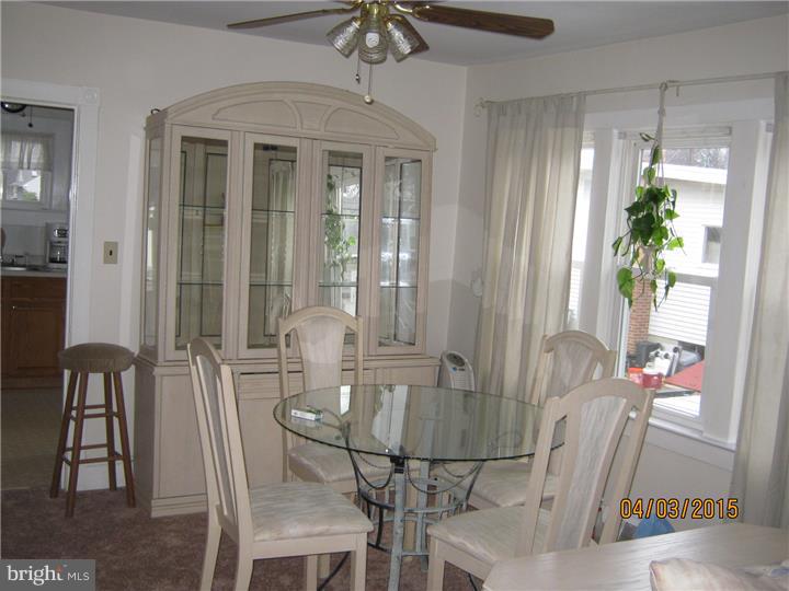 415 East Mill Road Maple Shade, NJ 08052 - Photo 10 of 20 Dining Room