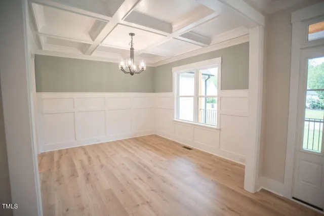 $749,900 | 27 Batten Hl Lane, Selma, NC 27576