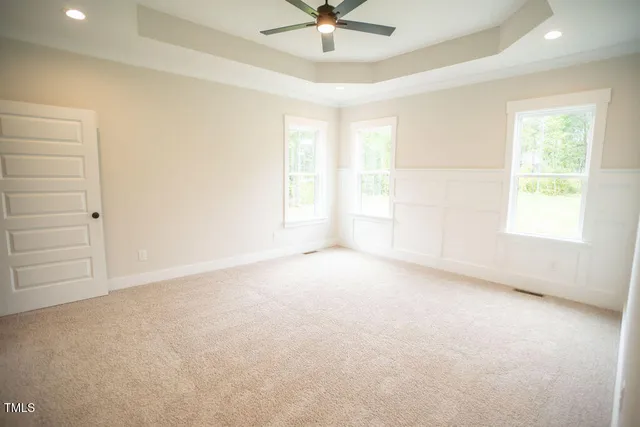 $749,900 | 27 Batten Hl Lane, Selma, NC 27576