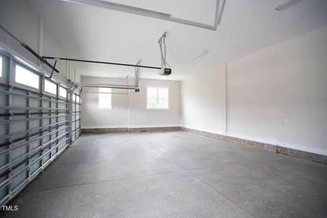 $749,900 | 27 Batten Hl Lane, Selma, NC 27576