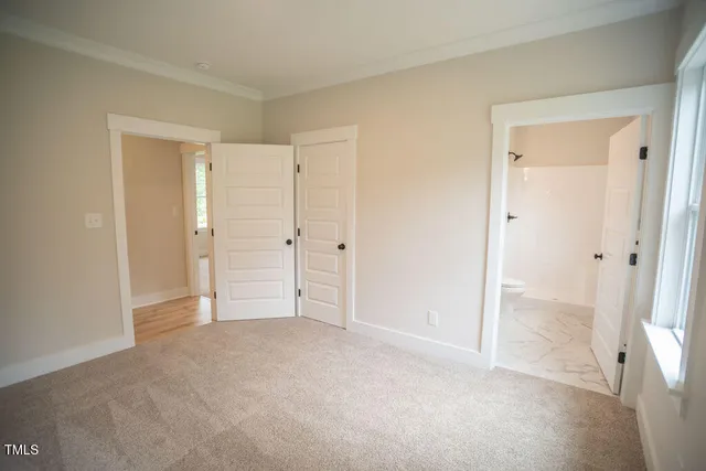 $749,900 | 27 Batten Hl Lane, Selma, NC 27576